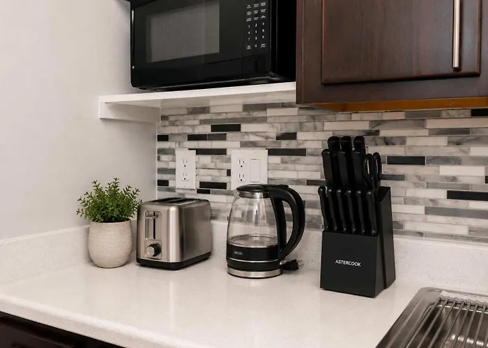 Apartament Retreat Near Asu Pool & Gym